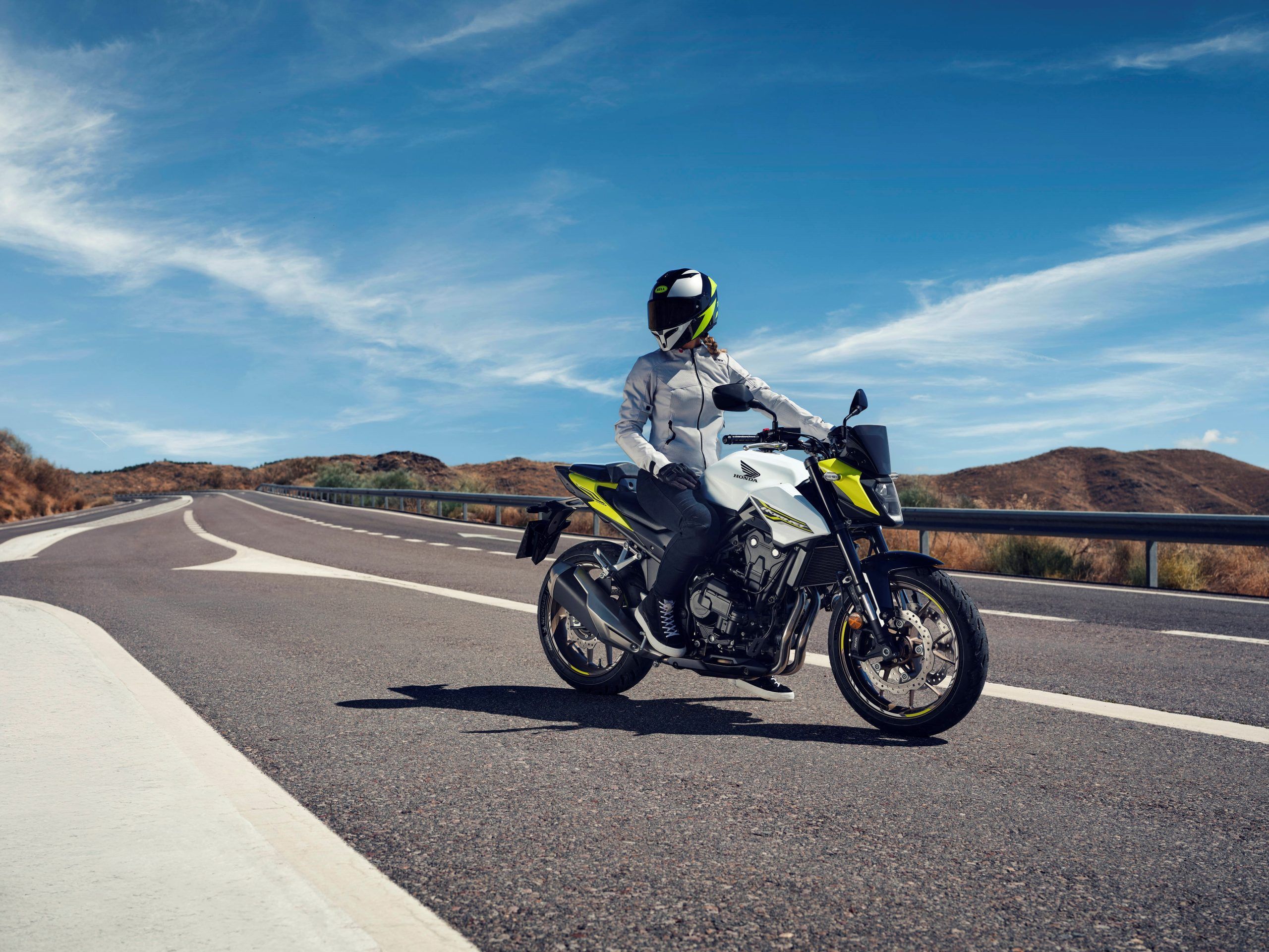 Nuova Honda CB500F MY 2022