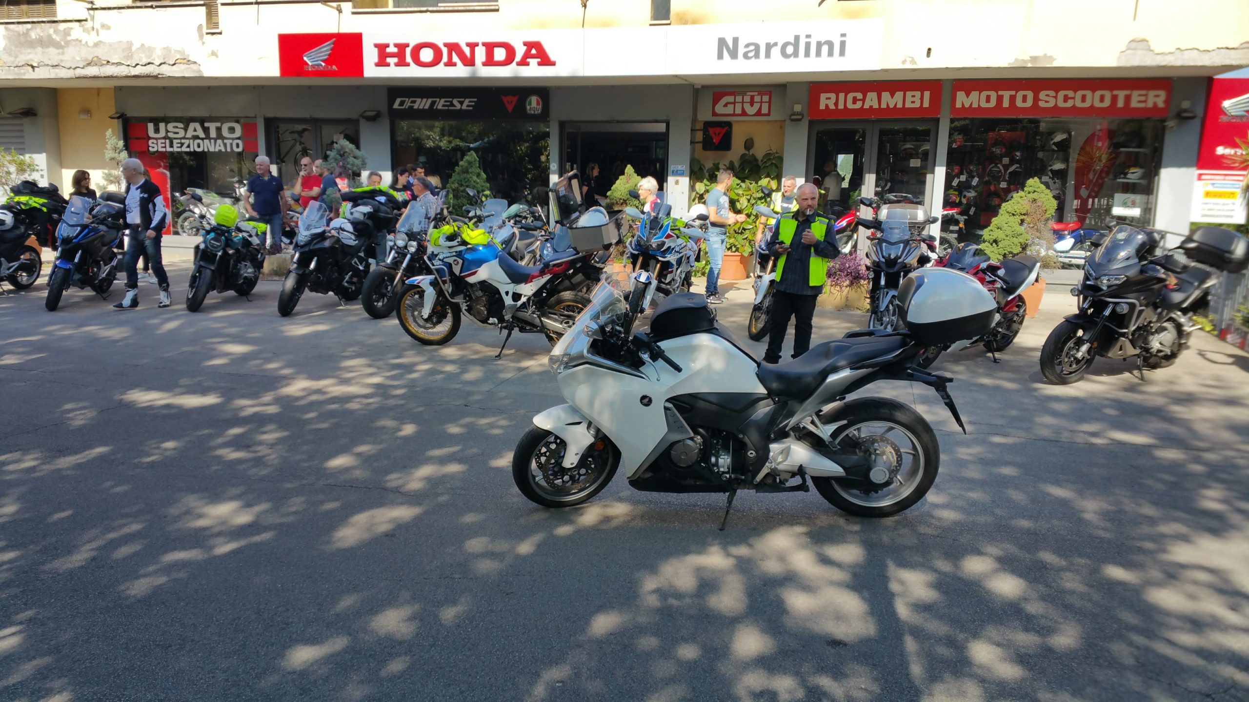 Revisione moto Nardini Honda a Roma Velletri